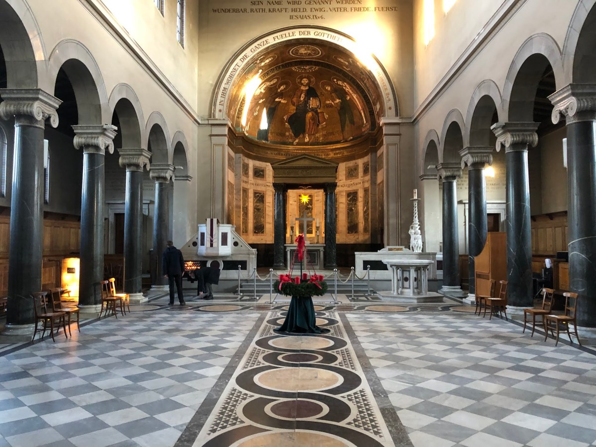 „Auch das Gegenteil stimmt“ – Erfahrungen in einer Potsdamer Kirchengemeinde 2020/2021